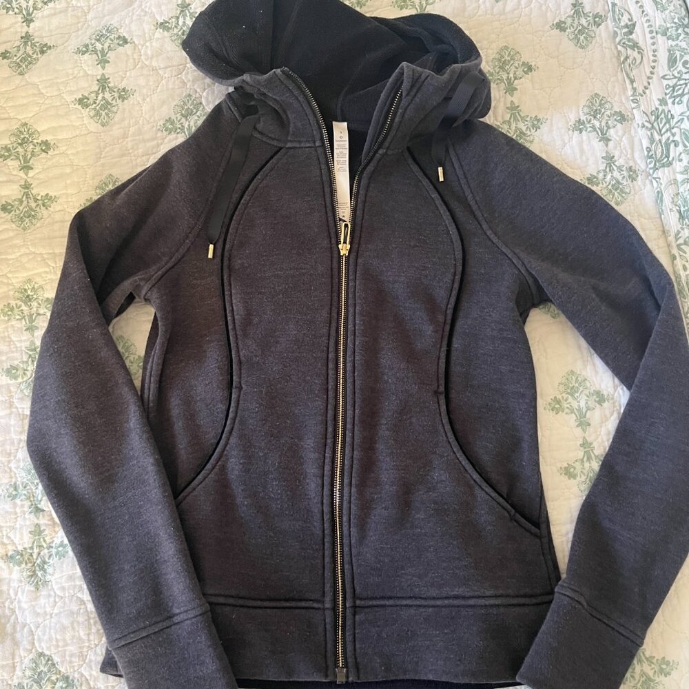 Lululemon- Velvet Full Zip Scuba- Black (6)